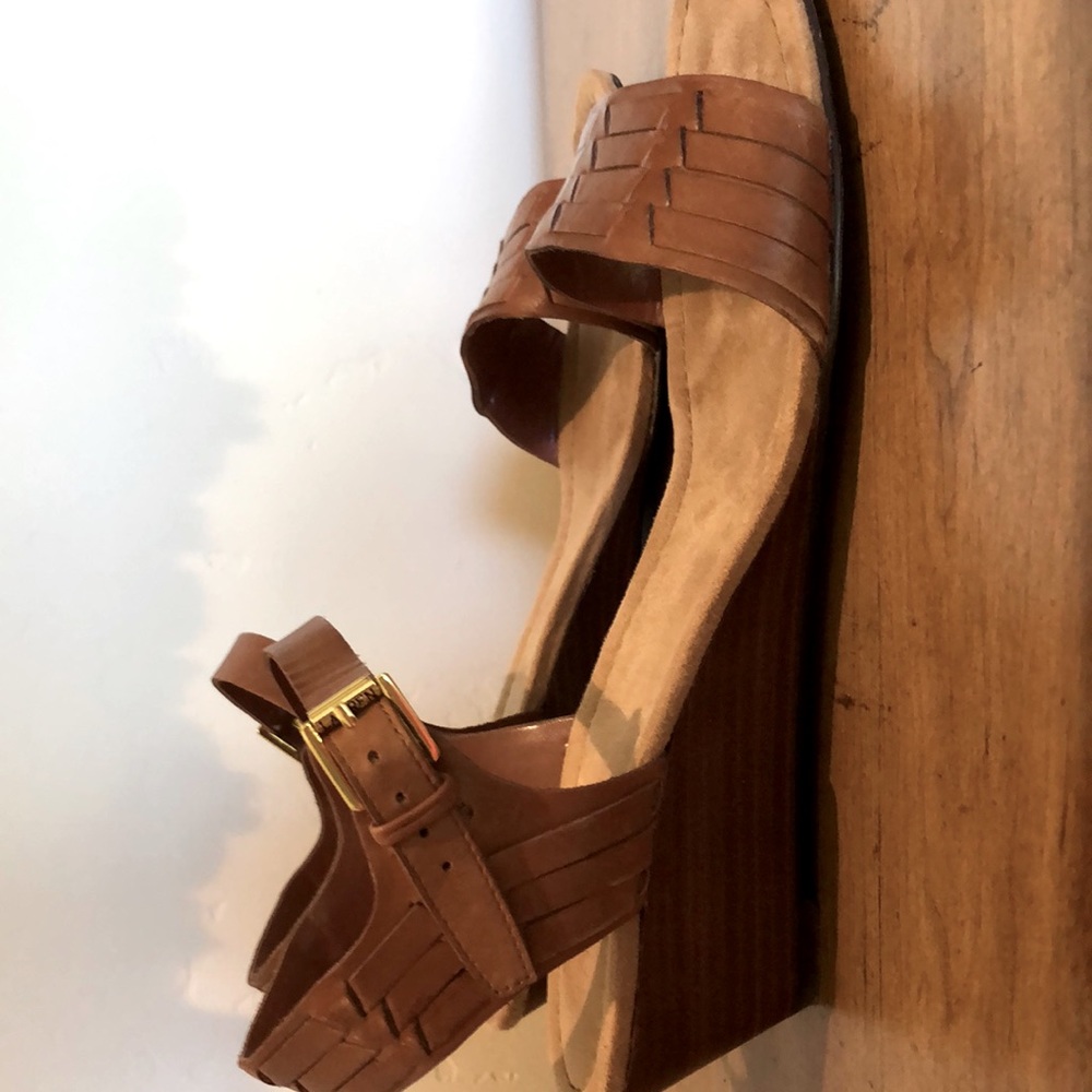 Ralph Lauren NEW brown sandals.